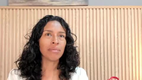 Snapshot of samantha_duart3 chatting on 05/07/26, 11:37 samantha_duart3 online show from 05/07/26, 11:37