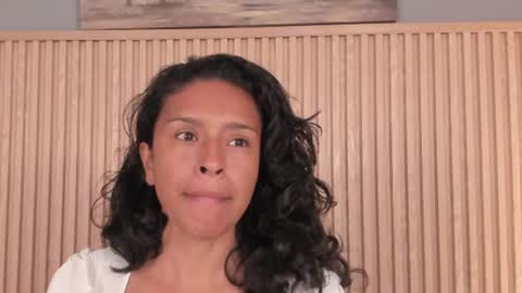 Snapshot of samantha_duart3 chatting on 06/09/26, 11:22 samantha_duart3 online show from 06/09/26, 11:22