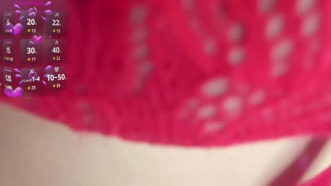 Snapshot of samantha_duque11 chatting on 12/19/24, 05:29 Samantha online show from 12/19/24, 05:29