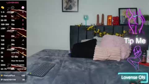 Samantha online show from 10/09/25, 01:14