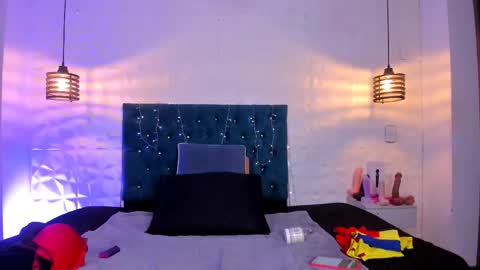 Snapshot of samantha_foxyy chatting on 03/17/26, 10:40 samantha_foxyy online show from 03/17/26, 10:40