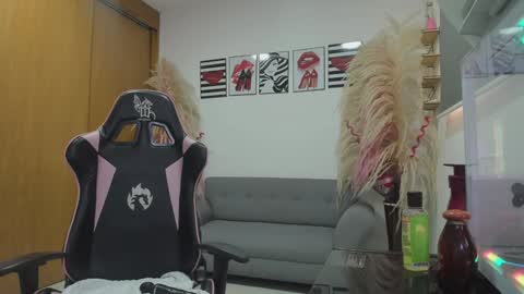 Samantha ga online show from 01/10/25, 10:36