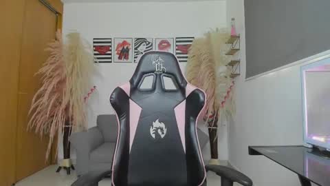 Samantha ga online show from 02/12/25, 08:18