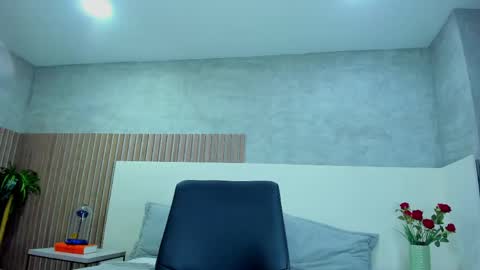 Samantha online show from 06/04/26, 12:27