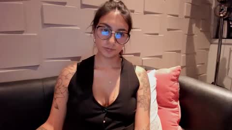 Snapshot of samantha_jadee chatting on 12/06/24, 10:41 Samantha online show from 12/06/24, 10:41