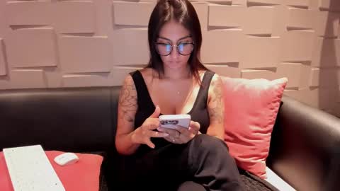 Snapshot of samantha_jadee chatting on 12/07/24, 10:06 Samantha online show from 12/07/24, 10:06