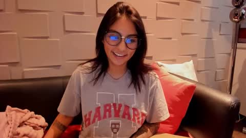 Snapshot of samantha_jadee chatting on 12/14/24, 11:45 Samantha online show from 12/14/24, 11:45