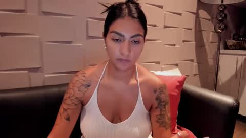 Snapshot of samantha_jadee chatting on 02/05/25, 11:17 Samantha online show from 02/05/25, 11:17