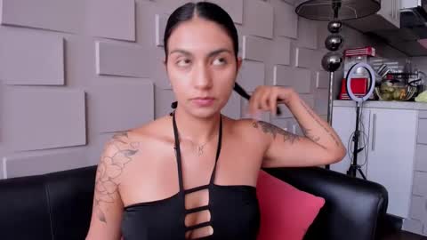 Snapshot of samantha_jadee chatting on 02/26/25, 06:43 Samantha online show from 02/26/25, 06:43