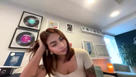Snapshot of samantha_jadee chatting on 10/19/25, 07:14 Samantha online show from 10/19/25, 07:14