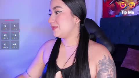 Snapshot of samantha_katecs chatting on 10/22/25, 03:18              online show from 10/22/25, 03:18