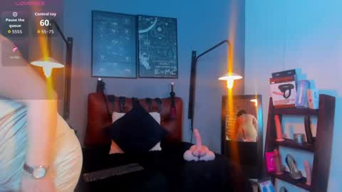 Sam online show from 07/28/26, 02:18