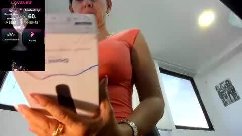 samantha_milfs online show from 06/24/26, 11:20