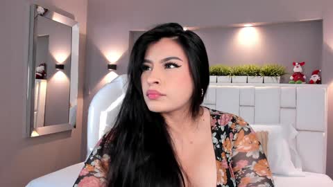 Snapshot of samanthaa_22_ chatting on 12/31/24, 03:55 Samanthaa online show from 12/31/24, 03:55