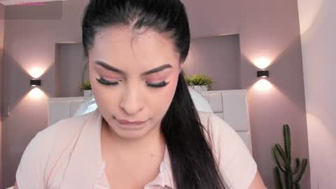 Snapshot of samanthaa_22_ chatting on 01/26/25, 03:38 Samanthaa online show from 01/26/25, 03:38