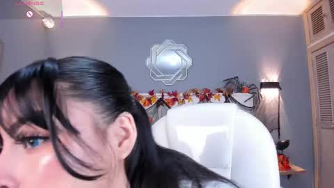 Snapshot of samanthaa_22_ chatting on 10/25/25, 12:02 Samanthaa online show from 10/25/25, 12:02