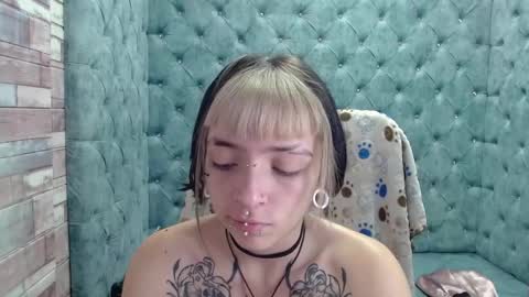 Samantha Smitth online show from 10/29/25, 04:04