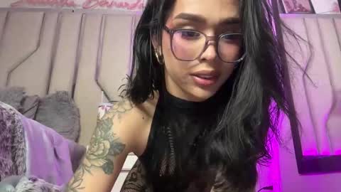 Snapshot of samanthabernardo_ chatting on 06/08/26, 05:19 Samantha Bernardo online show from 06/08/26, 05:19