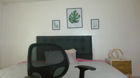Snapshot of samanthachop chatting on 05/12/26, 01:30 samanthachop online show from 05/12/26, 01:30