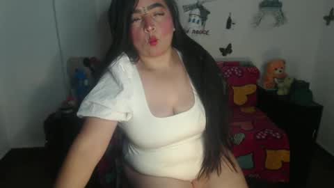 Snapshot of samanthakler17 chatting on 05/06/26, 03:39 samantha online show from 05/06/26, 03:39