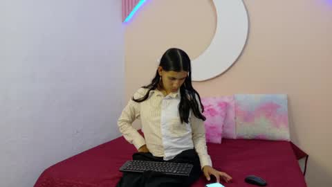 samanthalaurent online show from 07/10/26, 07:16