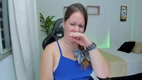 Samantha samy online show from 12/18/24, 01:37