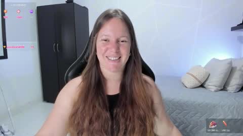 Samantha samy online show from 10/18/25, 10:54