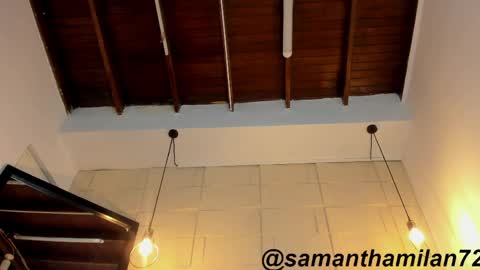 Snapshot of samanthamilan1 chatting on 05/17/26, 11:28 Sam online show from 05/17/26, 11:28