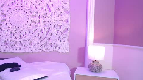 Snapshot of samanthapierce chatting on 01/11/25, 07:59 Samantha online show from 01/11/25, 07:59