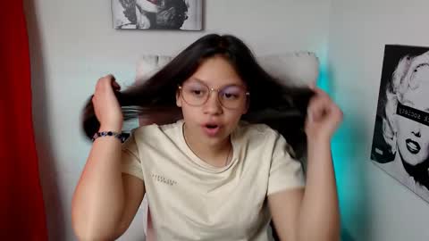 Samantha online show from 12/19/24, 07:18