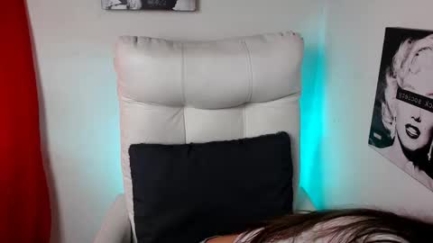 Samantha online show from 12/23/24, 01:03