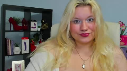 Samantha online show from 06/03/26, 11:13