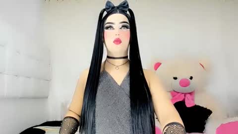 samanthax_xissadora1 online show from 02/20/25, 08:03