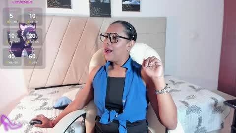 Snapshot of samaraa_smith1 chatting on 04/09/26, 12:10 samaraa_smith1 online show from 04/09/26, 12:10
