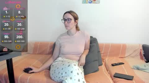 Snapshot of samarafromthewell chatting on 11/05/25, 09:26 Samara From The Well online show from 11/05/25, 09:26