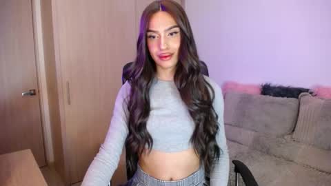 Snapshot of samarasilex chatting on 10/16/25, 03:07 Samara Silex online show from 10/16/25, 03:07