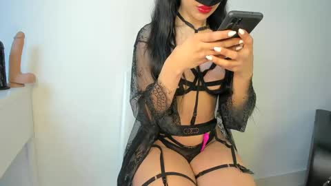 Snapshot of samarlayali chatting on 01/16/25, 10:32 Samar Layali online show from 01/16/25, 10:32