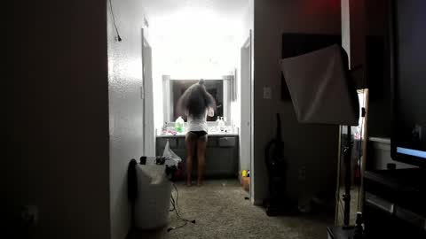 Yaya online show from 02/12/25, 10:59