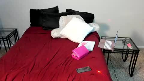 Yaya online show from 02/23/25, 08:22