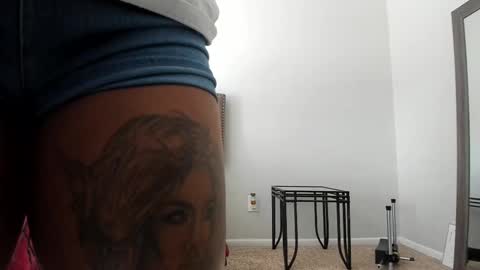 Yaya online show from 09/29/25, 06:46