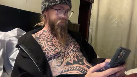 Snapshot of samboldt708 chatting on 02/21/26, 05:36 samboldt708 online show from 02/21/26, 05:36
