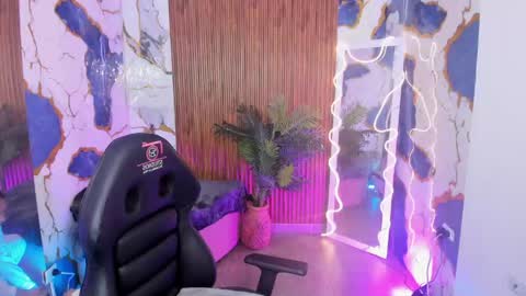 Snapshot of samcielo_tay chatting on 05/11/26, 03:01 sam online show from 05/11/26, 03:01