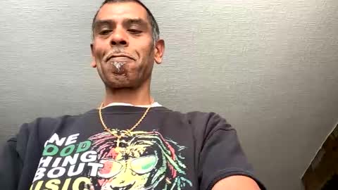 Snapshot of samegee chatting on 10/08/25, 03:31 samegee online show from 10/08/25, 03:31