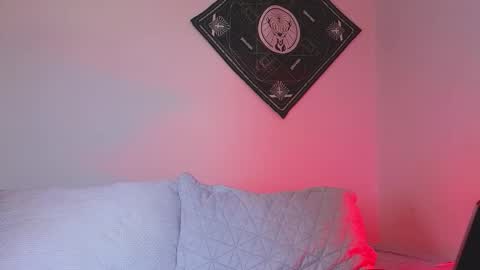 samevansx online show from 12/15/25, 04:22