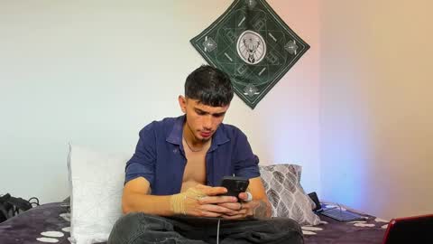 Snapshot of samevansx chatting on 02/05/26, 03:49 samevansx online show from 02/05/26, 03:49