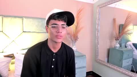 Samfrrost online show from 07/20/26, 07:49