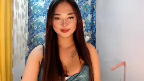 Snapshot of samgoddesslover chatting on 12/12/24, 12:55 samantha online show from 12/12/24, 12:55