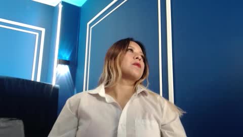 Snapshot of sami_1_8 chatting on 12/04/25, 03:27 Samy online show from 12/04/25, 03:27