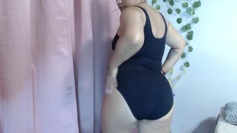 SAMIRA online show from 11/17/25, 09:20