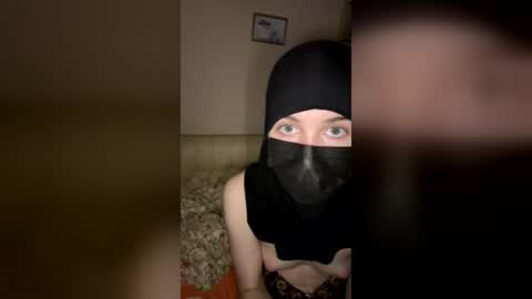 Snapshot of samira_queen chatting on 07/08/26, 10:03 samira queen online show from 07/08/26, 10:03